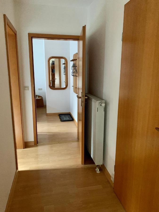 Einladendes Appartement Im Gruenen Fuer 2 Personen Ostrach Exterior foto