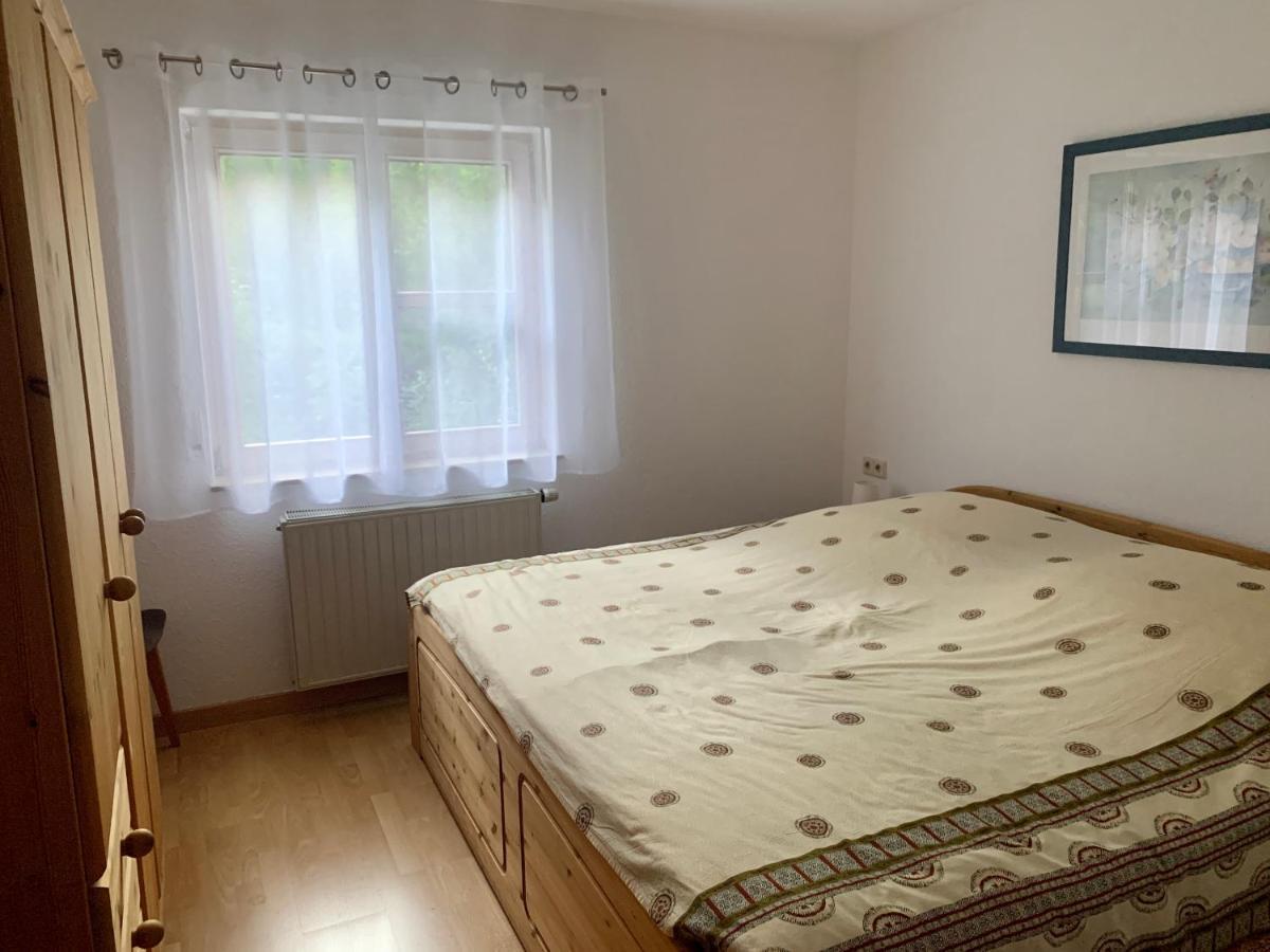 Einladendes Appartement Im Gruenen Fuer 2 Personen Ostrach Exterior foto