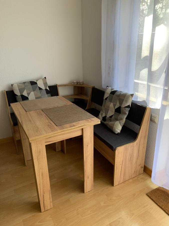 Einladendes Appartement Im Gruenen Fuer 2 Personen Ostrach Exterior foto