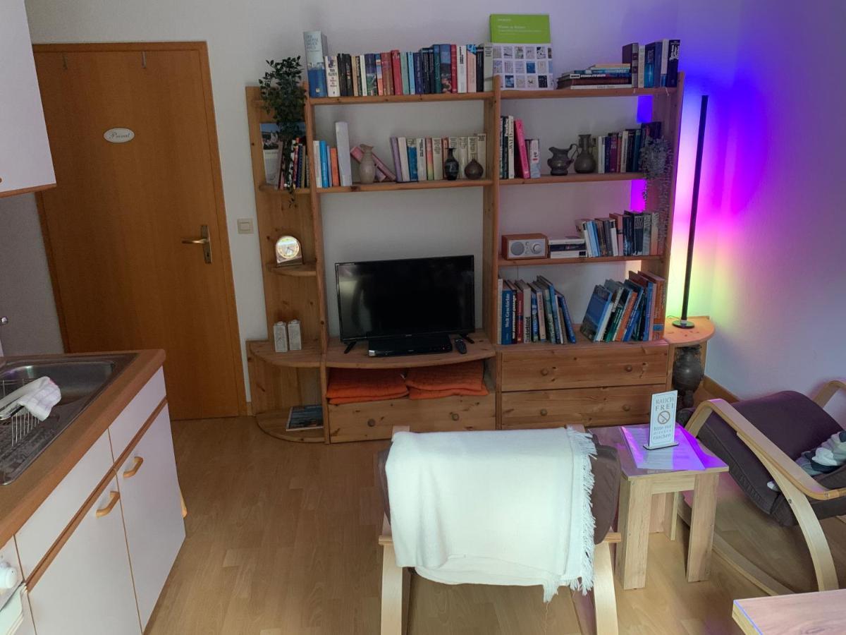 Einladendes Appartement Im Gruenen Fuer 2 Personen Ostrach Exterior foto